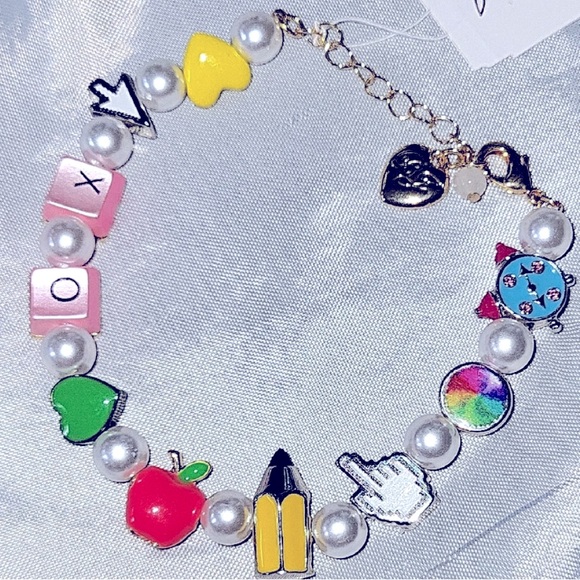 New Betsey Johnson whimsical bracelet Playful charm bracelet - Picture 8 of 9
